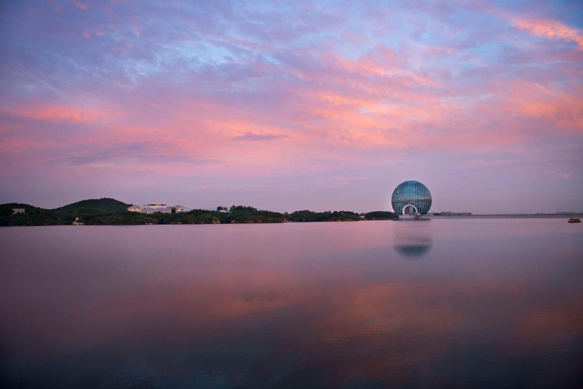 Sunrise Kempinski Hotel Beijing Huairou Exterior photo